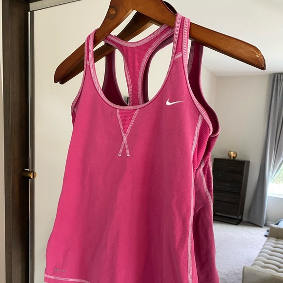 Nike Dri-Fit Athletic Tank, Built-In Self Bra - Picture 3 of 5